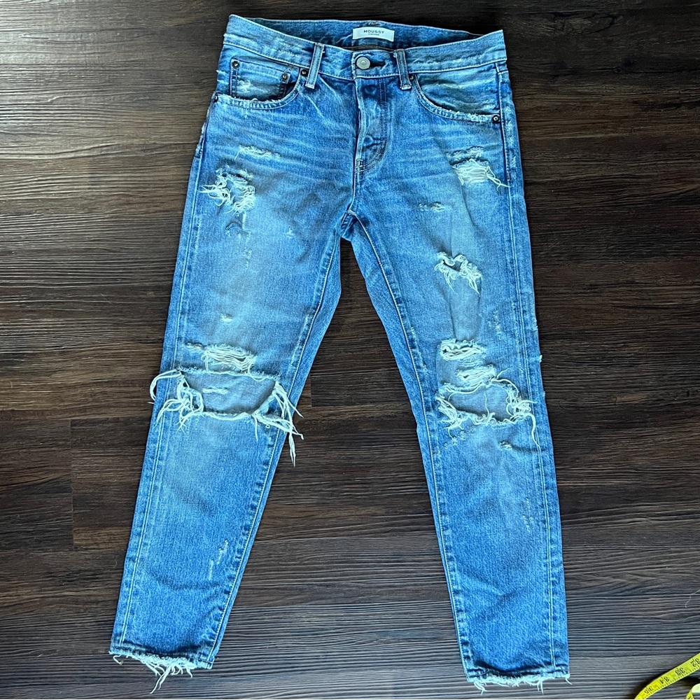Moussy Vintage Ripped Jeans size 28